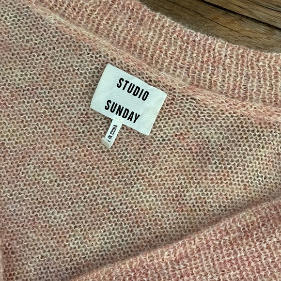 Studio Sunday Cropped Pink Cardigan - Picture 3 of 5